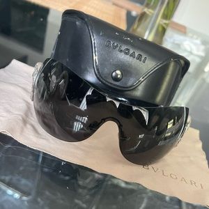 Bulgari black&silver stones  authentic sunglasses